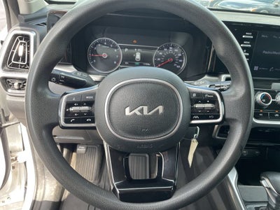 2022 Kia Sorento LX