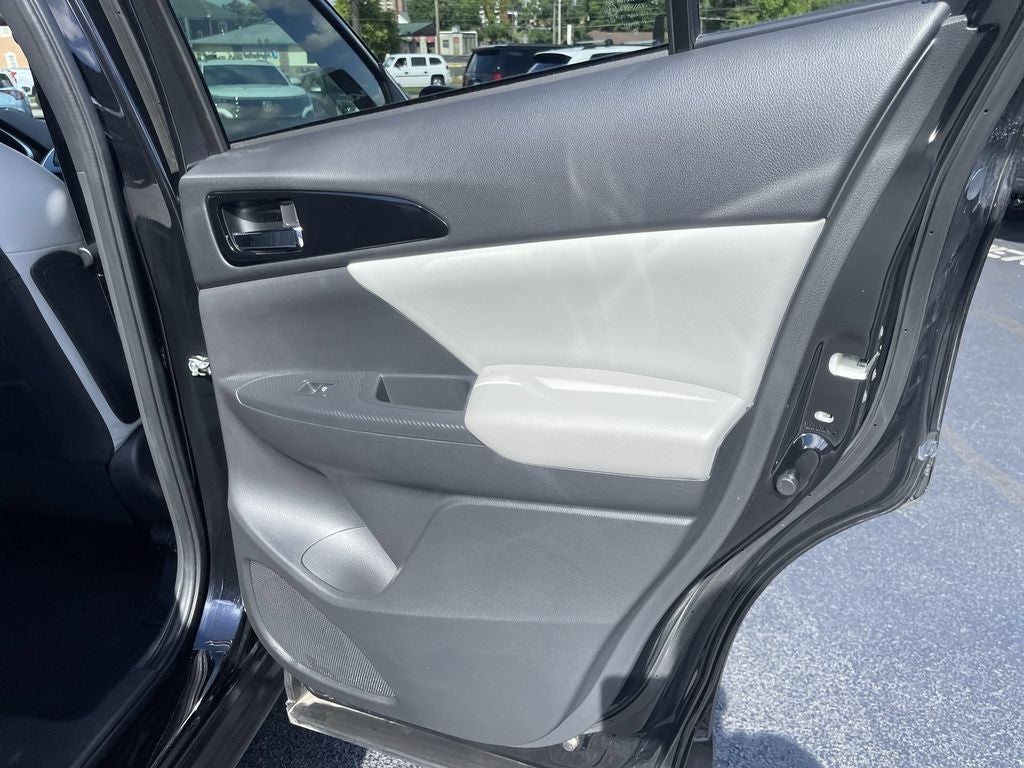 2023 Mitsubishi Eclipse Cross Base