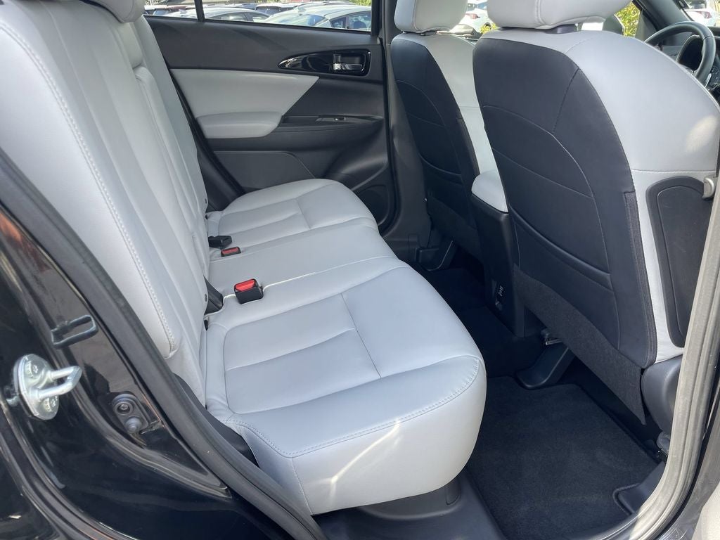 2023 Mitsubishi Eclipse Cross Base