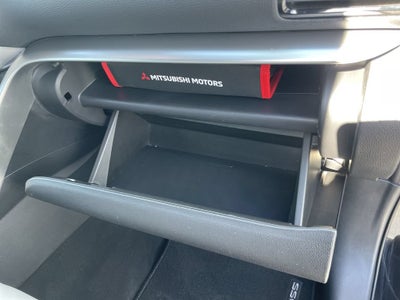 2023 Mitsubishi Eclipse Cross Base