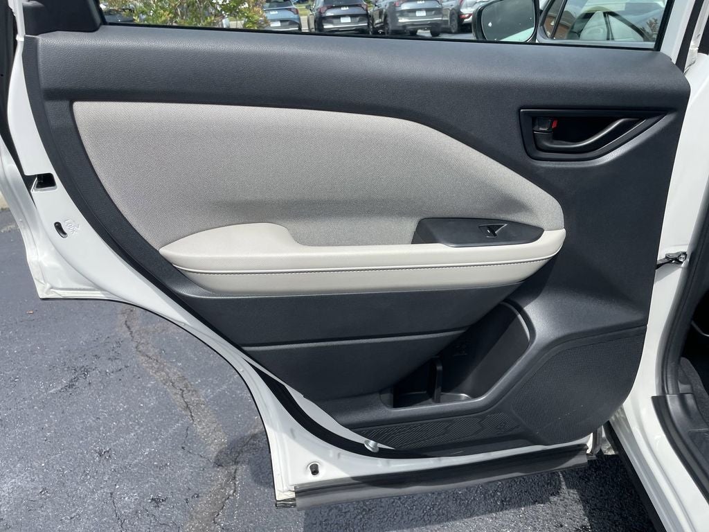 2025 Subaru Forester Base