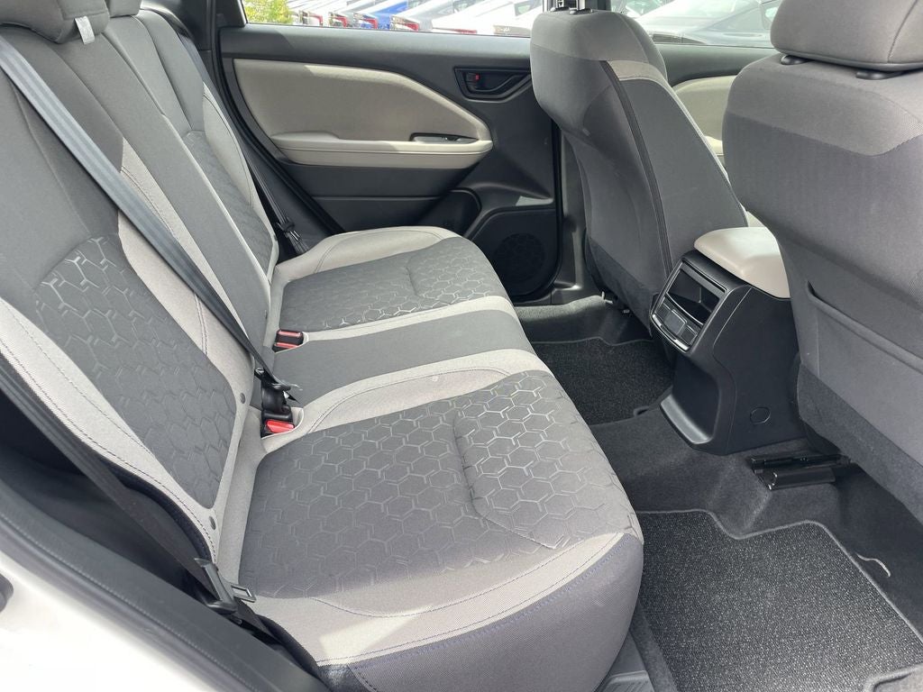 2025 Subaru Forester Base