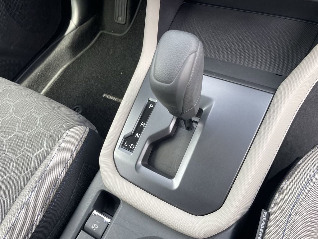 2025 Subaru Forester Base