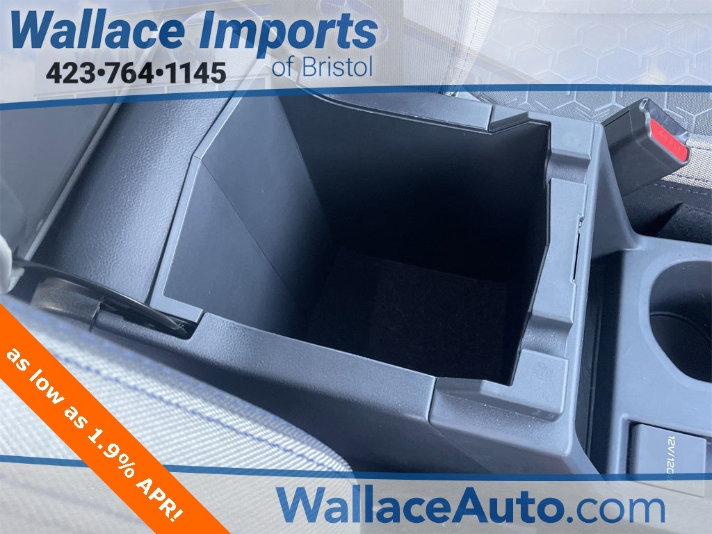 2025 Subaru Forester Base