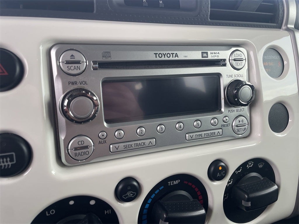 2014 Toyota FJ Cruiser Base