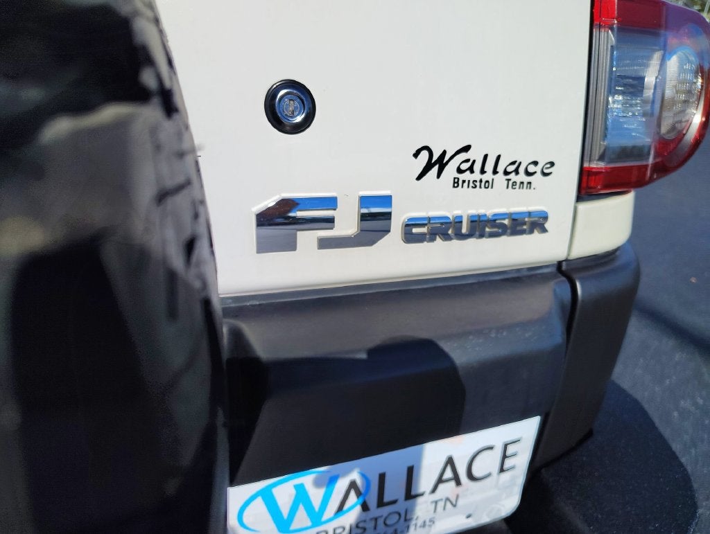 2012 Toyota FJ Cruiser Base