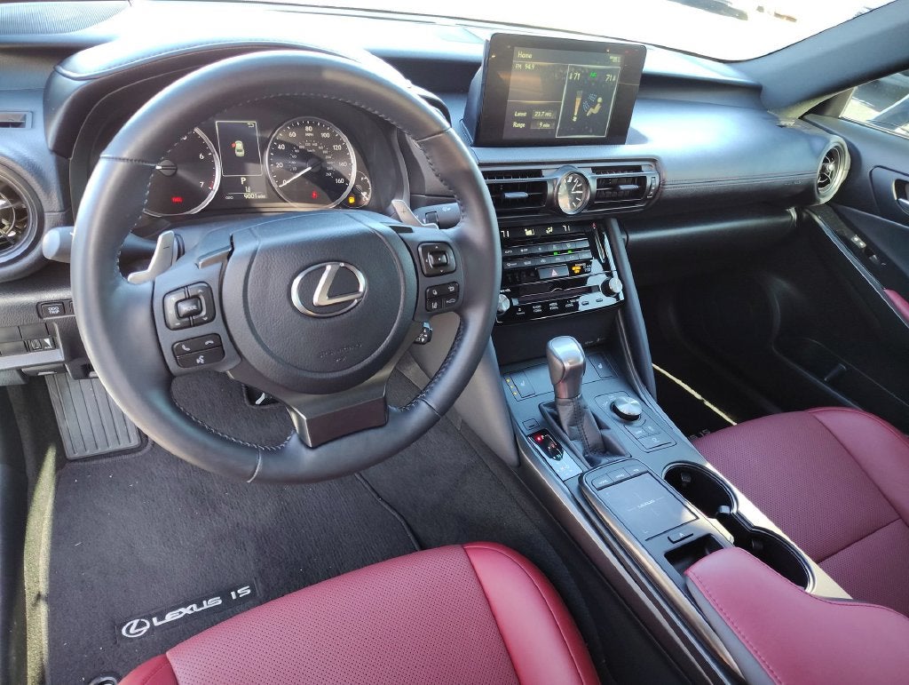 2024 Lexus IS 350 F SPORT Design