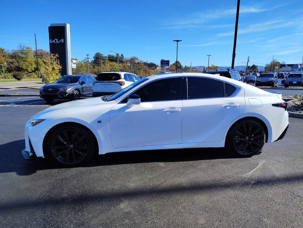 2024 Lexus IS 350 F SPORT Design