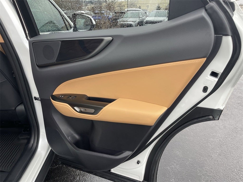 2025 Lexus NX 350h Premium