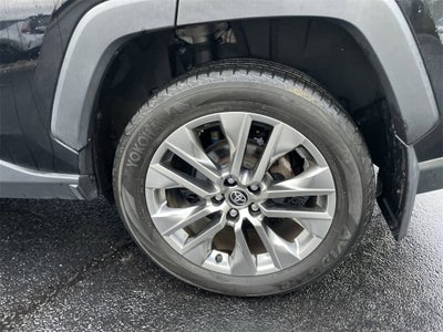 2021 Toyota RAV4 XLE Premium