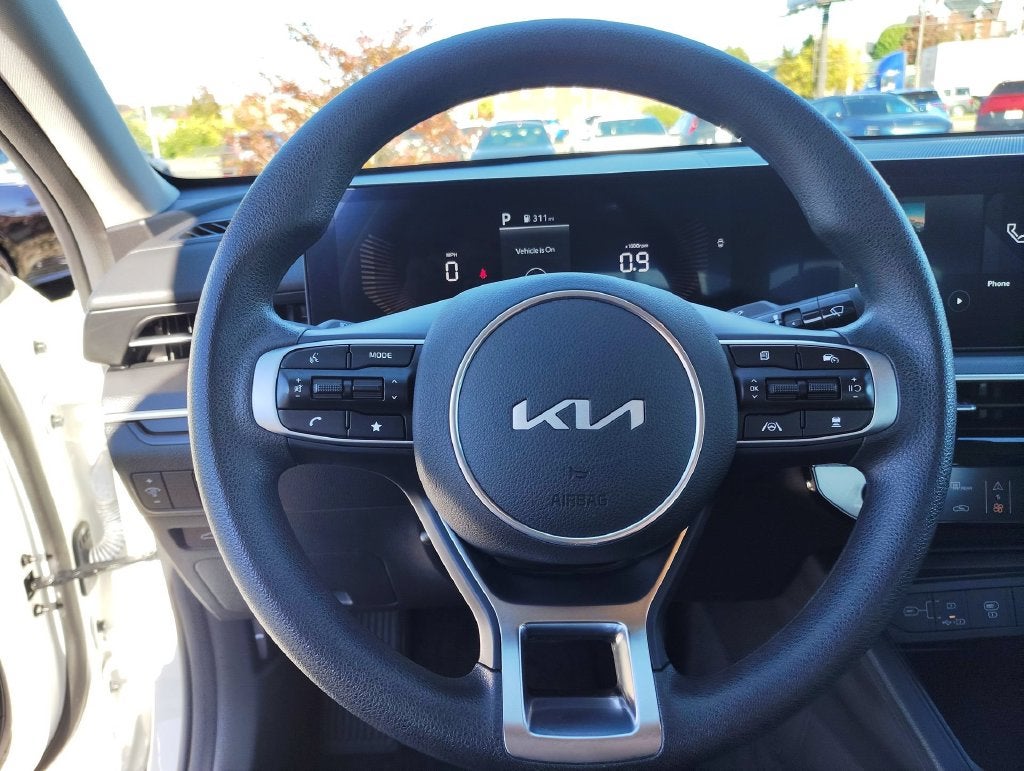 2026 Kia K5 LXS