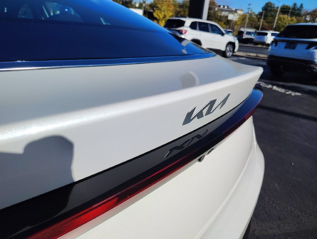 2026 Kia K5 LXS