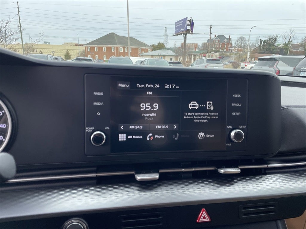 2022 Kia Carnival LXS