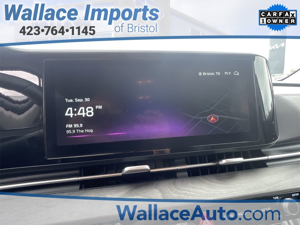 2024 Kia Carnival EX