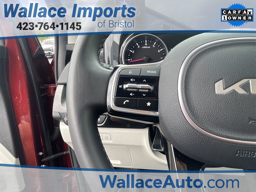 2024 Kia Carnival EX