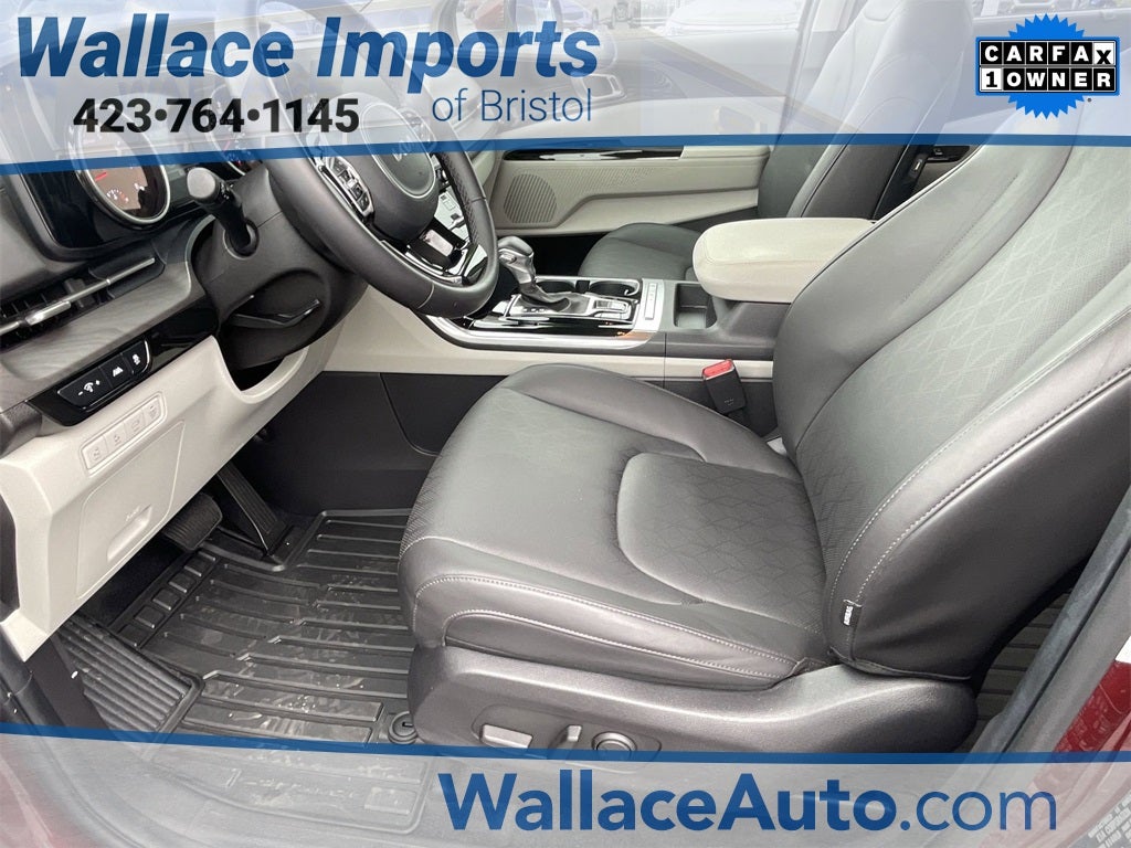 2024 Kia Carnival EX