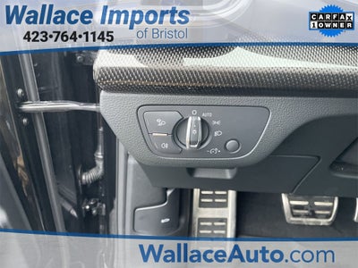 2022 Audi SQ5 Premium Plus quattro