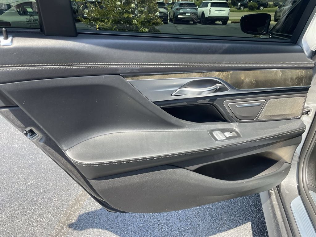 2016 BMW 7 Series 750i