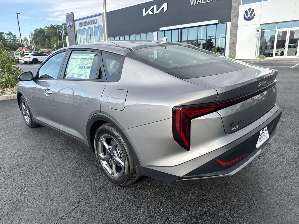 2026 Kia K4 LXS