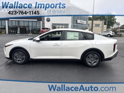 2026 Kia K4 LX