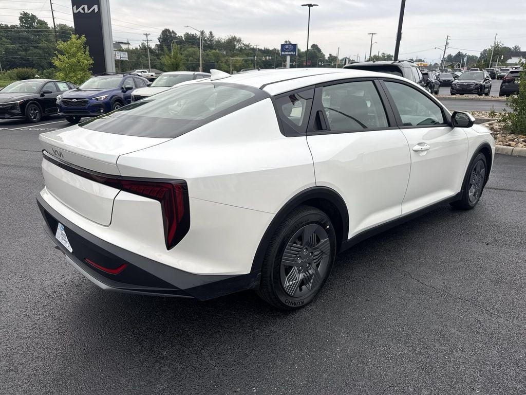 2026 Kia K4 LX