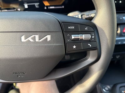 2026 Kia K4 LX