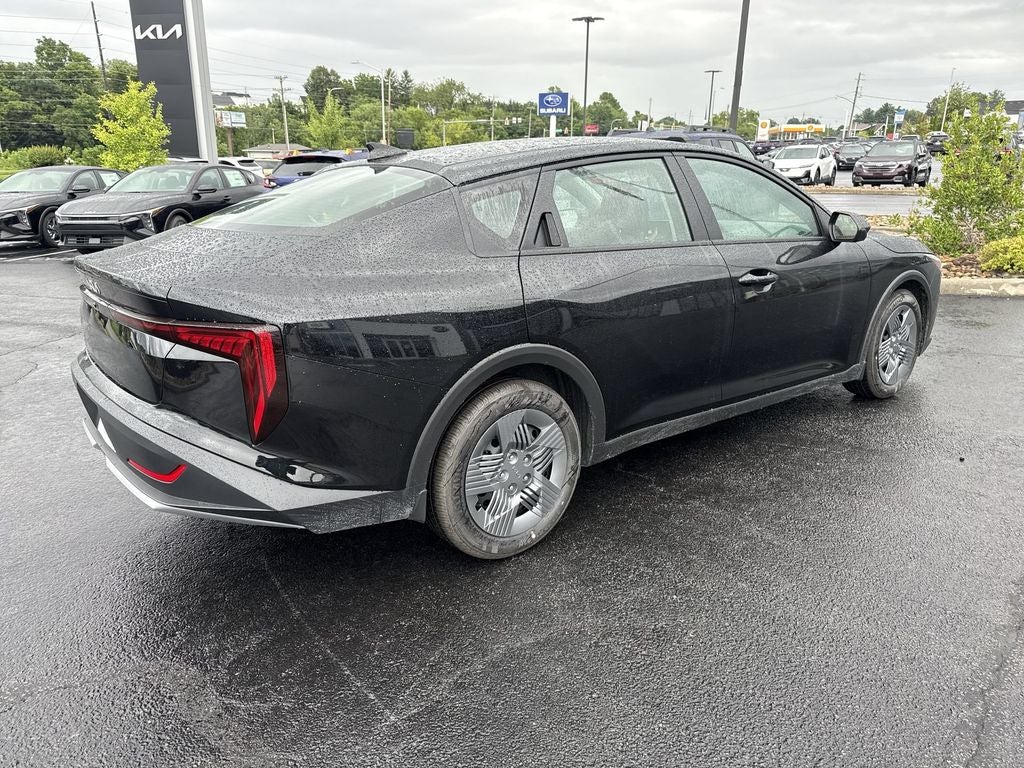 2026 Kia K4 LX