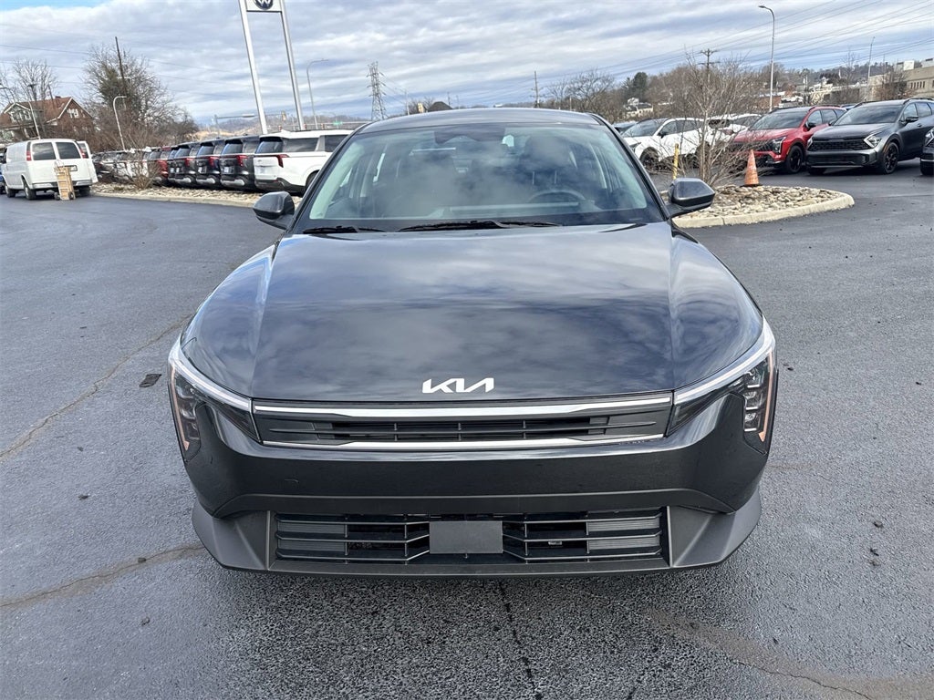 2025 Kia K4 LX