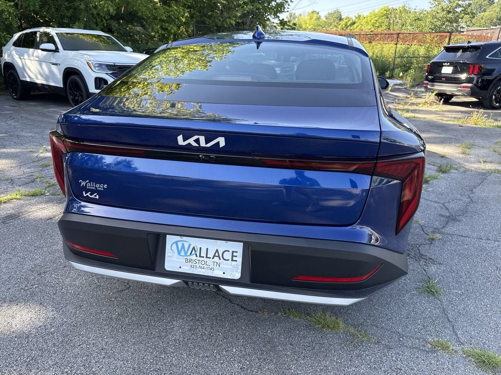 2026 Kia K4 LXS