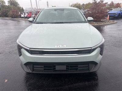 2025 Kia K4 LXS