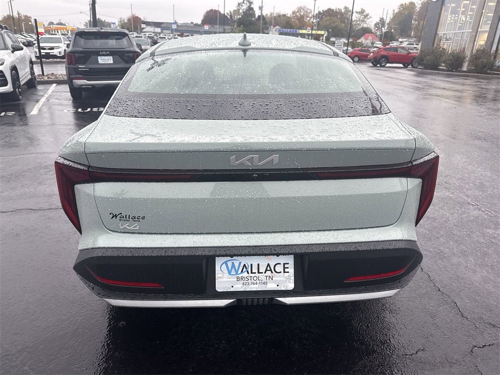2025 Kia K4 LXS