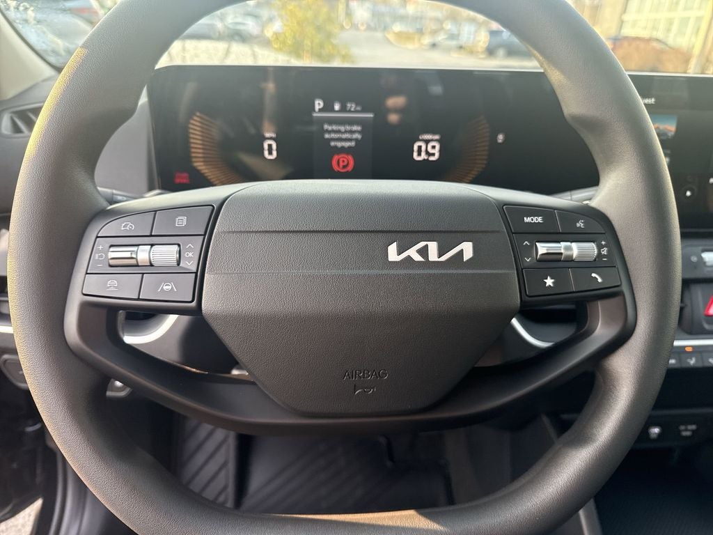 2026 Kia K4 LX