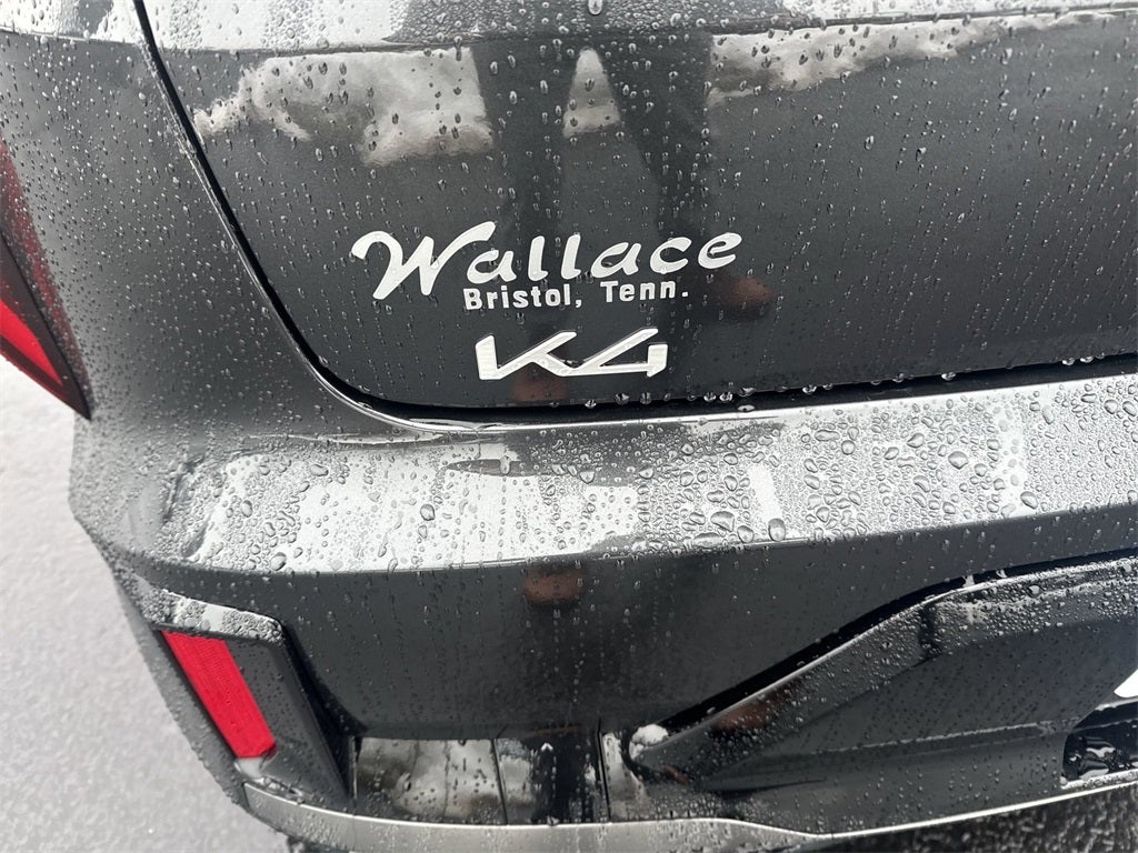 2025 Kia K4 GT-Line Turbo