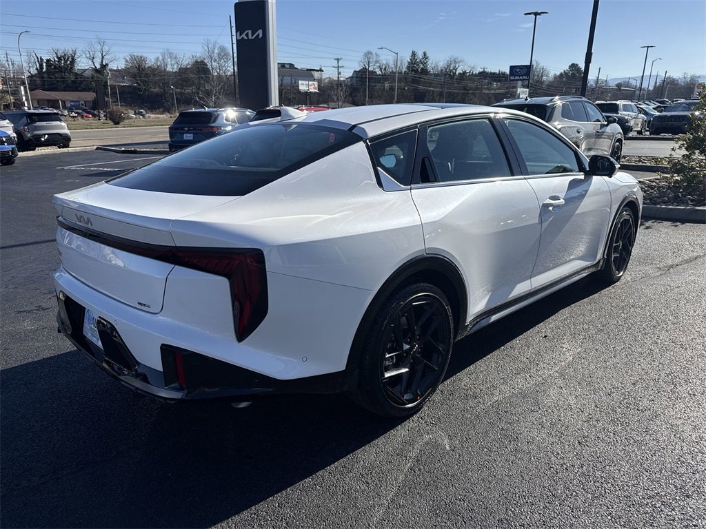2025 Kia K4 GT-Line Turbo