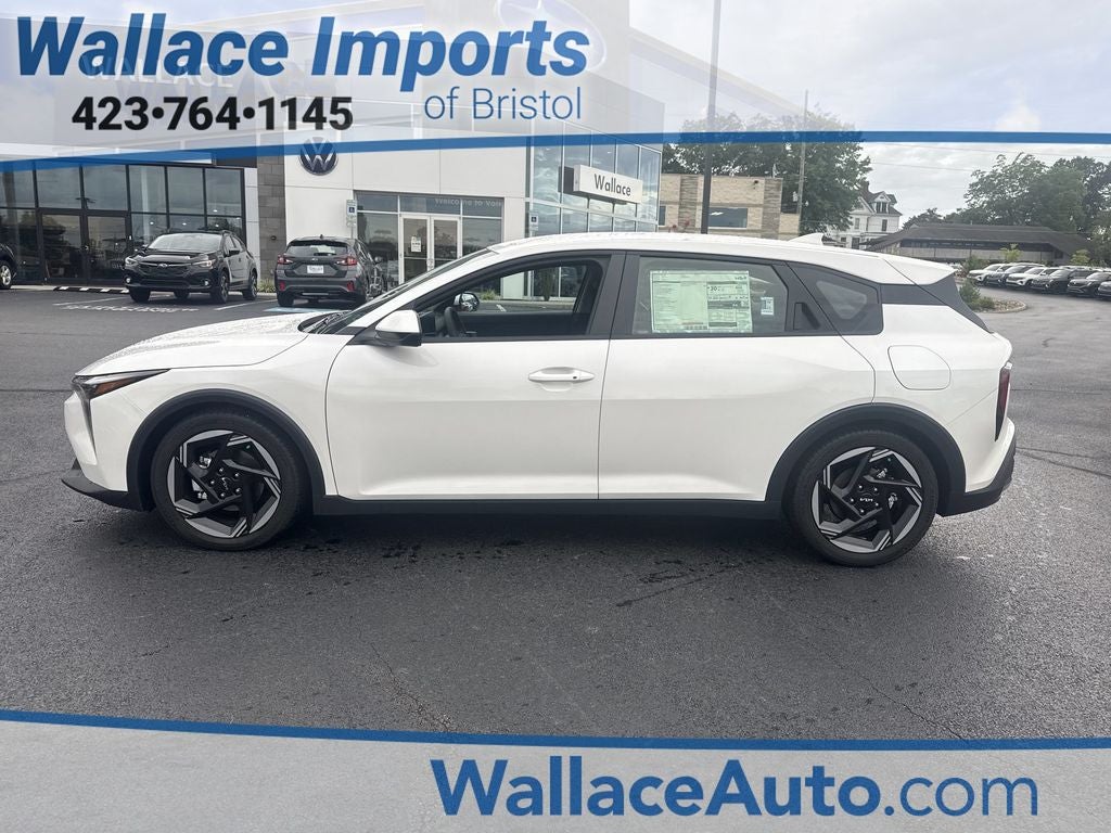 2026 Kia K4 Hatchback EX