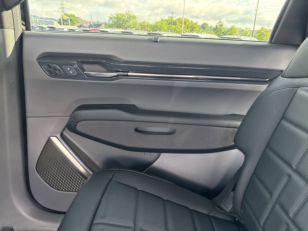 2026 Kia EV9 Land