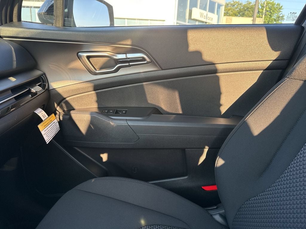 2027 Kia Sportage LX