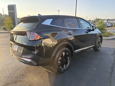 2027 Kia Sportage LX