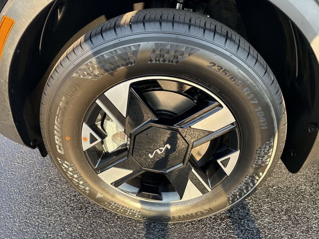 2027 Kia Sportage LX