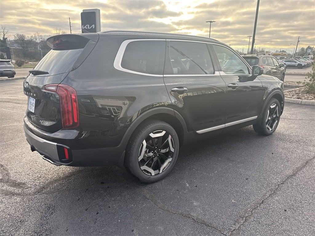 2025 Kia Telluride S