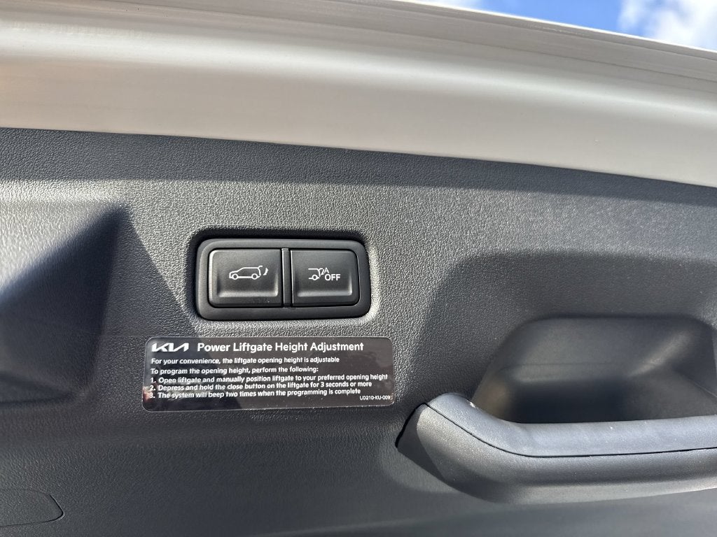 2027 Kia Telluride S