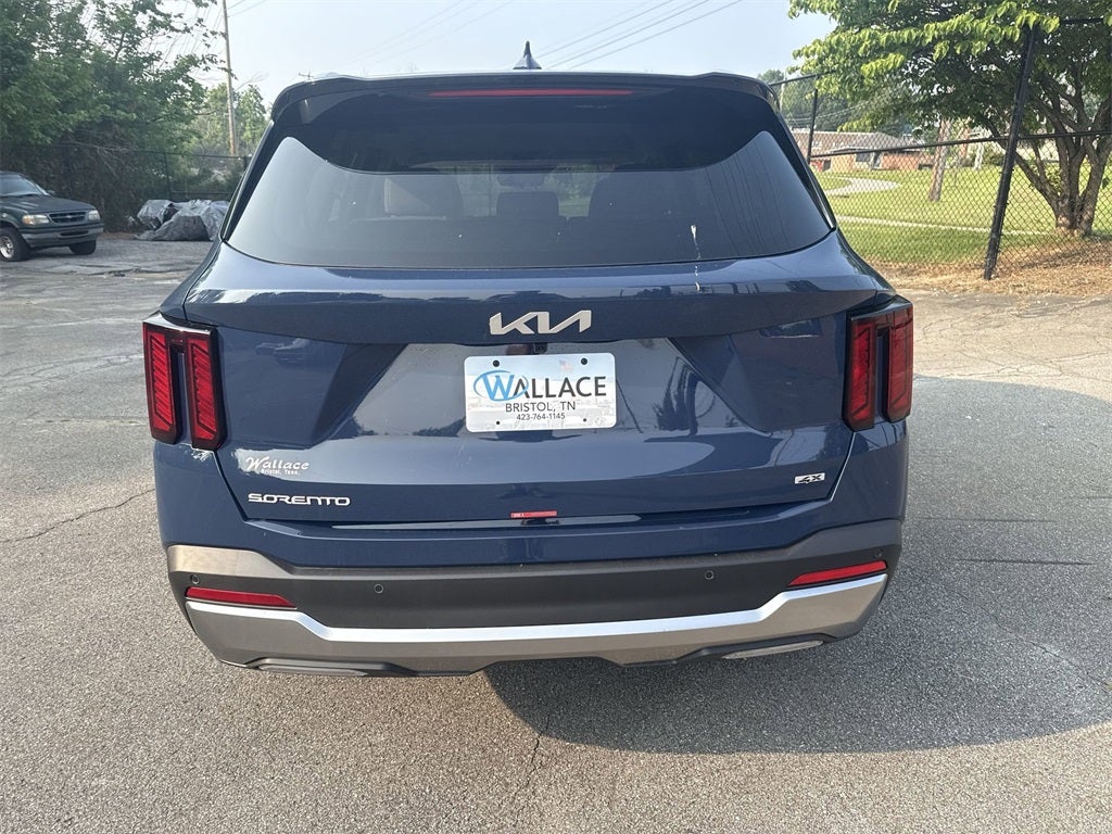 2025 Kia Sorento S