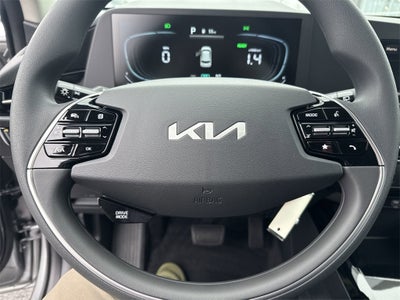 2025 Kia Niro LX