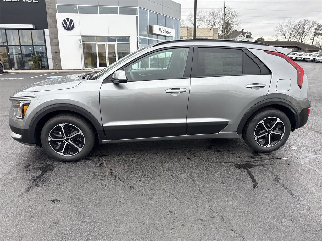 2025 Kia Niro LX
