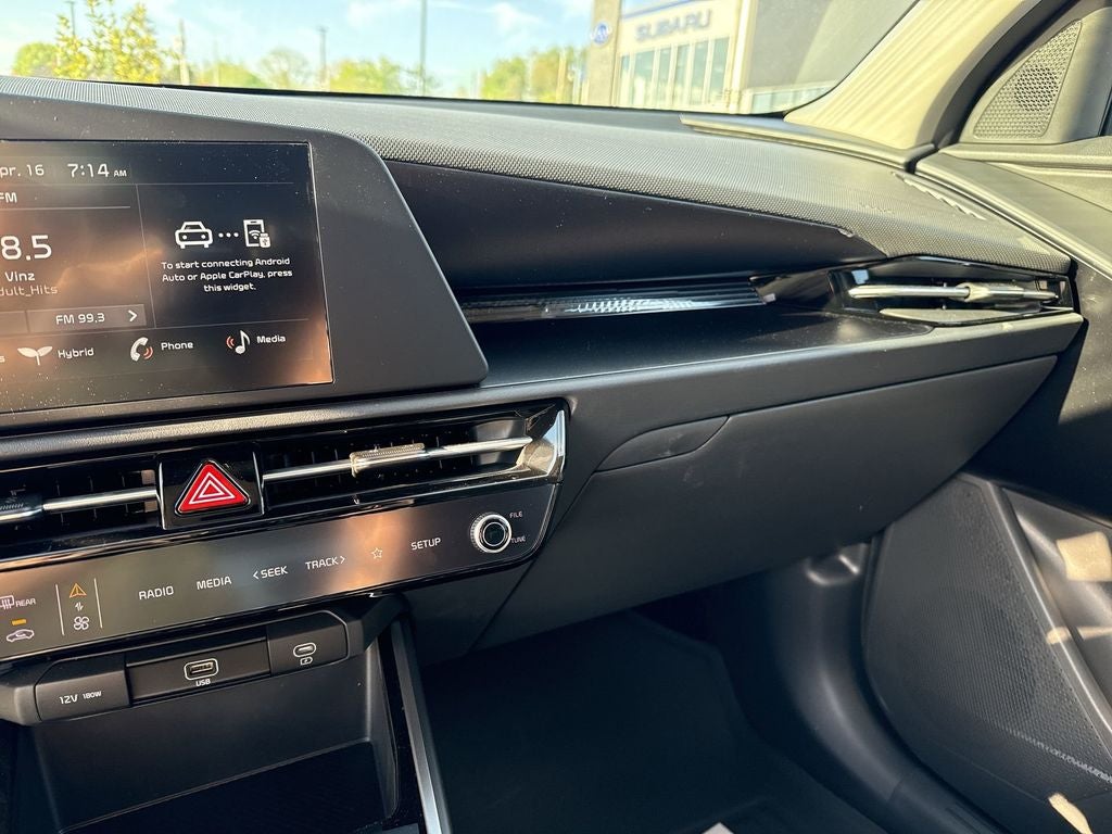 2026 Kia Niro LX