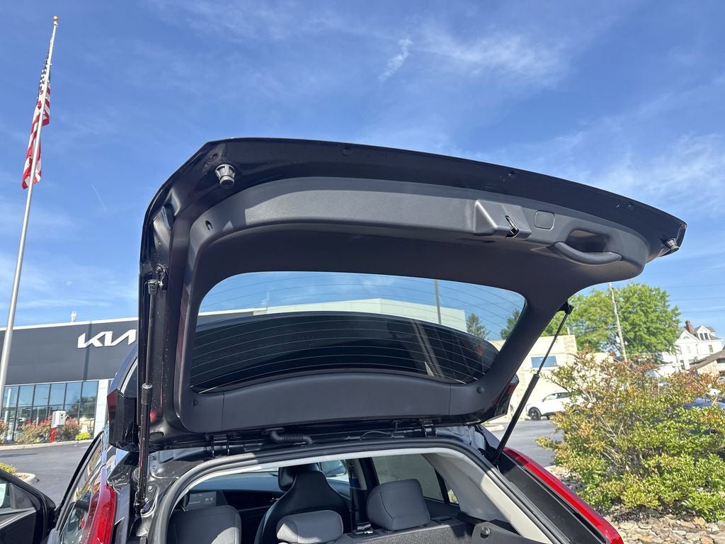 2026 Kia Niro LX