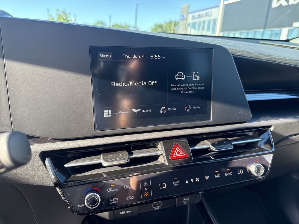 2026 Kia Niro LX