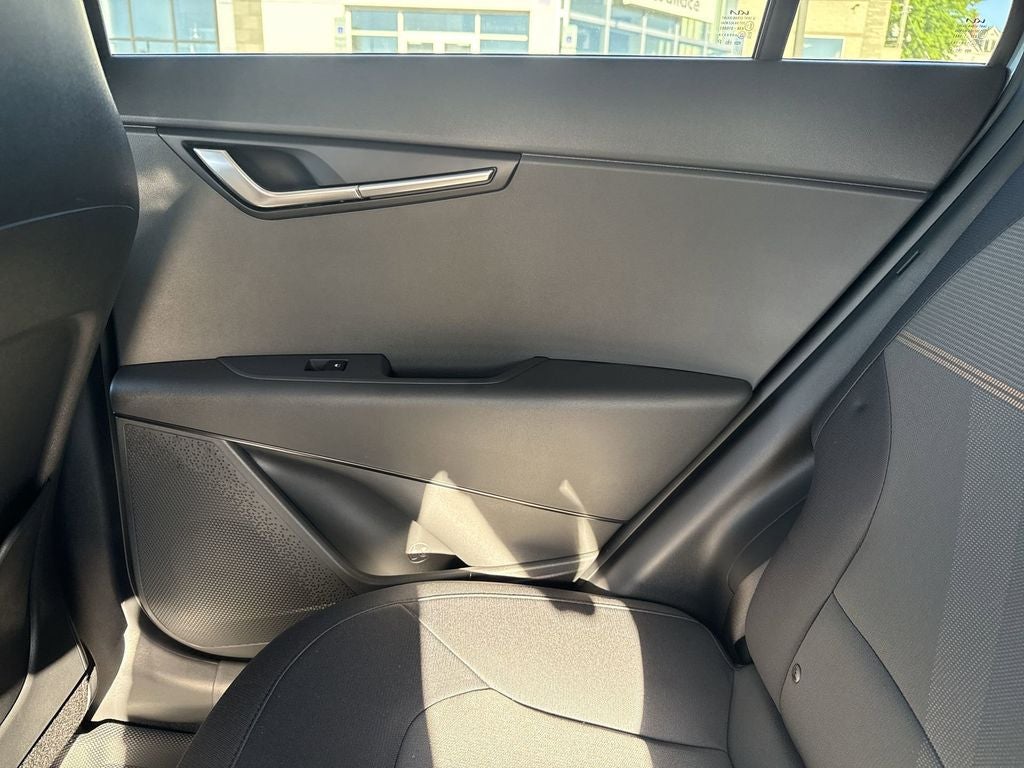 2026 Kia Niro LX