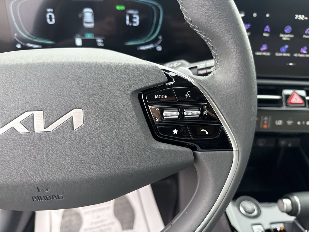 2026 Kia Niro EX