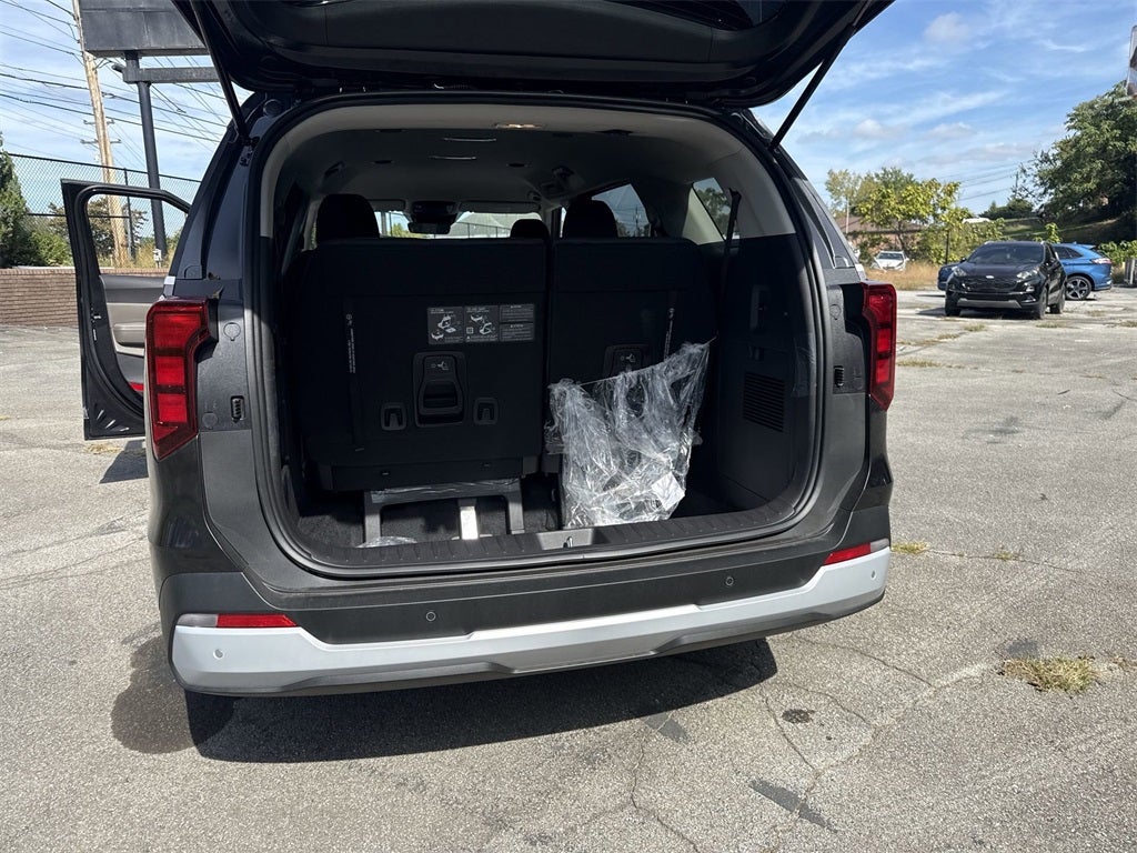 2026 Kia Carnival LX